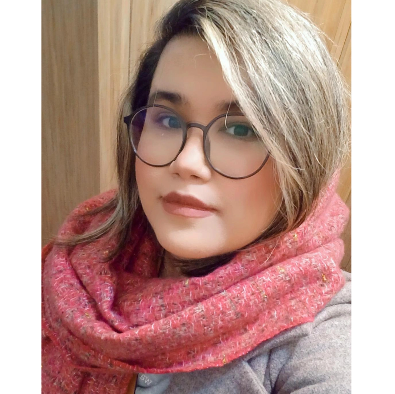 افسانه غفاری