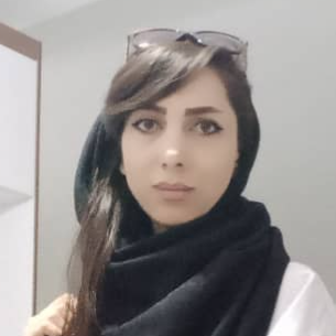 سارا عقبایی