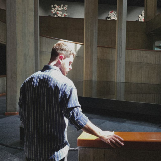 امیر دهداری